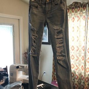 American eagle ripped skinny jeans